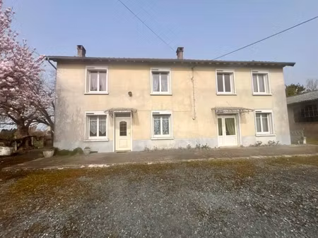 vente maison 8 pièces 145 m² à mialet (24450)  138 320 €