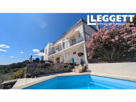 achat maison 6 pièces 189m² st georges de noisne 79400