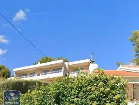appartement à louer 2 pièces 42.3 m² - sanary-sur-mer (83) - 934€