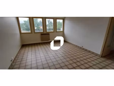 location bureau magnanville 78200