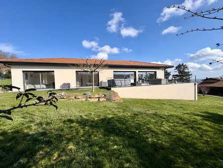 vente maison 6 pièces 170 m² poleymieux-au-mont-d’or (69250)