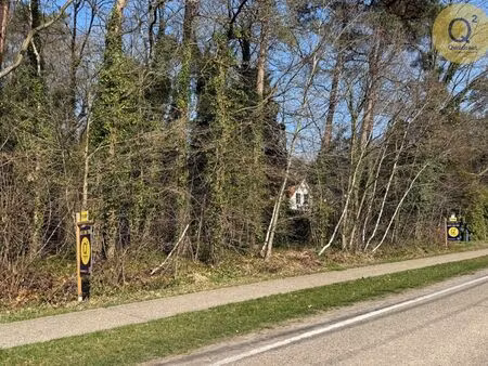 riante bouwgrond van 1.641 m² met indrukwekkende bouwbreedte