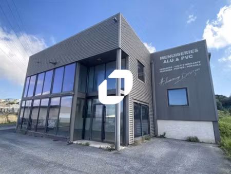 location local d'activités frontignan 34110