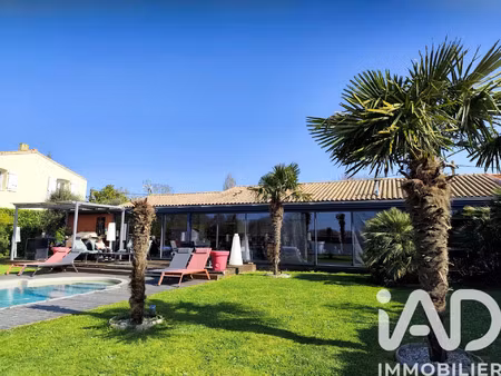 vente maison 7 pièces 200 m² bourgneuf (17220)