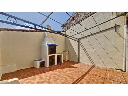 vente maison 4 pièces 124 m² à rougiers (83170)  262 000 €