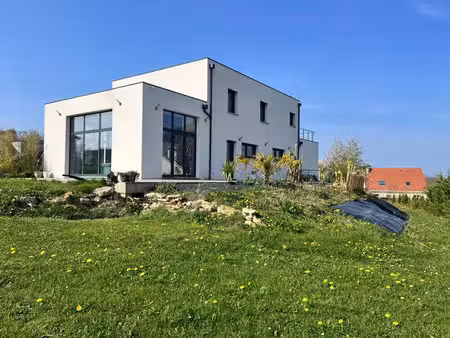 vente maison 6 pièces 170 m² saint-pierre-la-garenne (27600)