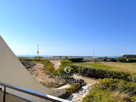 palavas spacieux t2 cabine avril/juin + parking