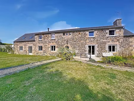 vente maison 8 pièces 215 m² à langoat (22450)  403 480 €