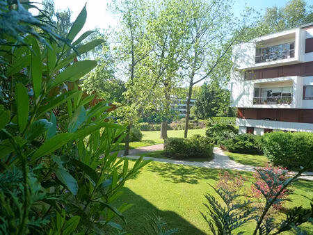 studio meublé  proche gare