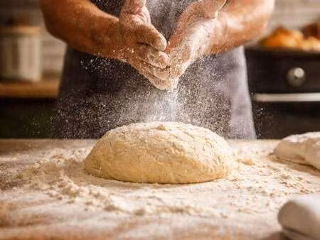 vente bureaux et commerces à bagnères-de-luchon (31110) : à vendre / 900m² bagnères-de-luc