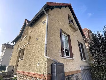 charmante maison proche du parc melies et ligne 14 a orly ville