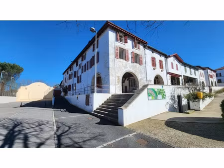 vente maison 14 pièces 303 m² à la bastide-clairence (64240)  550 000 €