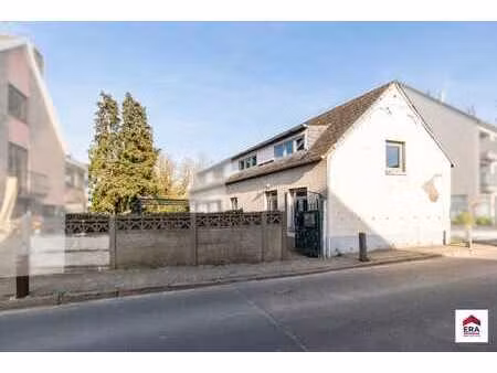 maison mitoyenne à ternat centre