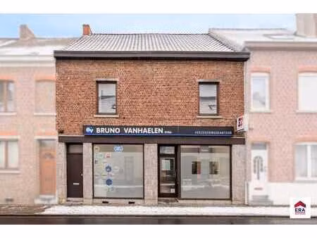 maison unifamiliale possible – commerce avec grand jardin!