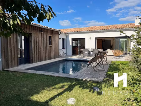 vente maison 5 pièces 131 m² à rivedoux-plage (17940)  963 850 €