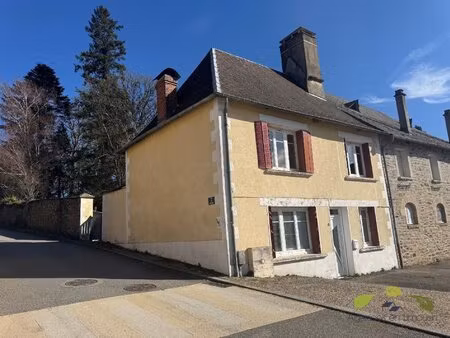 located in a peaceful village  this charming house offers a pleasant and practical living.