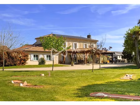 vente maison 12 pièces 341 m² à périssac (33240)  1 144 000 €