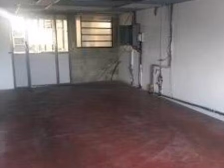 local commercial à louer