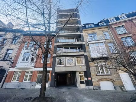 bien professionnel à louer à schaerbeek € 3.500 (llsz7) - latour & petit bxl location | zi