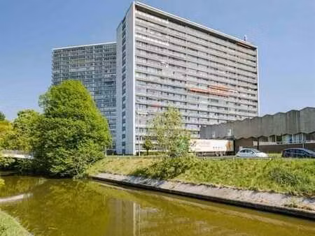 appartement ensoleillé  2 chambres  peb b