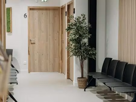 location local d'activités 10 m²