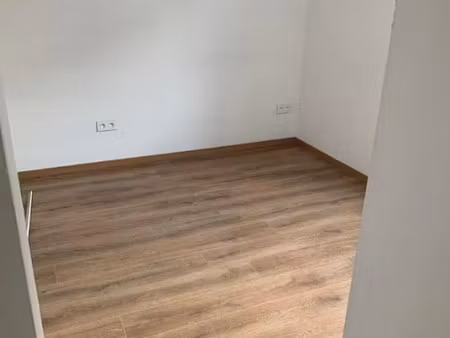 location appartement 1 pièce 25 m² à brunstatt-didenheim (68350)  570 €