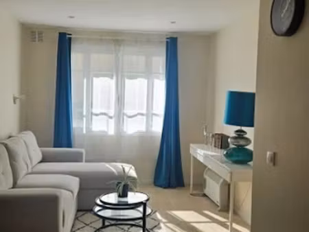 location meublée chambre 1 pièce 22 m² à port-la-nouvelle (11210)  450 €