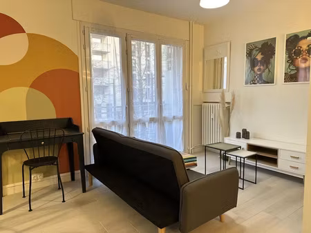 location appartement 2 pièces 32 m² à saint-etienne (42000)  550 €