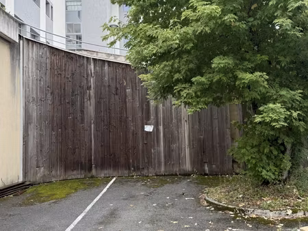 vente parking/garage/box 13 m²