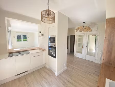 maison fontaine les dijon 7 pièce(s) 160 m2 au sol + piscine +sous-sol complet