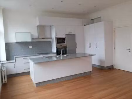 superbe appartement de 70 m2  1 chambre