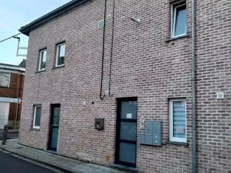 appartement 2 ch. à louer la louvière  epc b