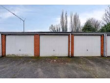 garagebox van 18 m² individueel te koop