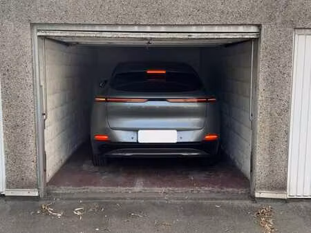 garage à louer molenbeek-saint-jean 1080