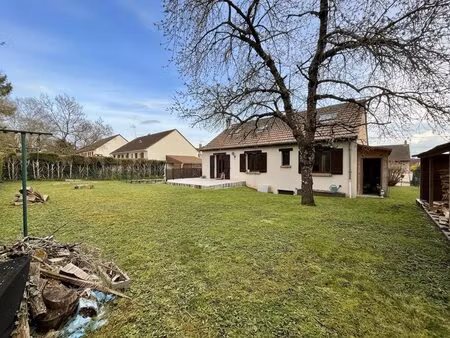 maison t5 sur sous-sol complet