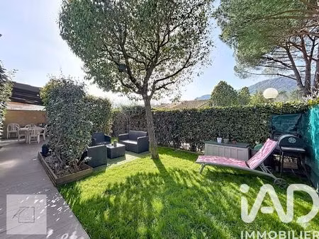 appartement à bagnols-en-forêt (83600)