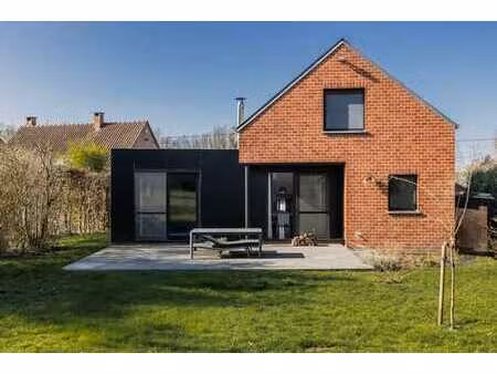 maison d’architecte coup de cœur avec jardin!