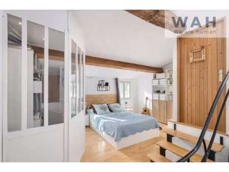 charmante maison de village à castries