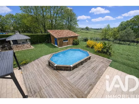 maison traditionnelle à lugaignac (33420)