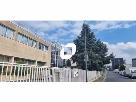 location bureau montreuil 93100