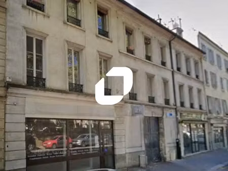location commerce versailles 78000