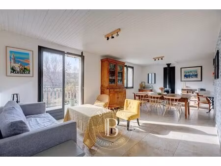 saint-symphorien-d'ozon - maison familiale de 164 m² environ - jardin de 933 m² - 6 chambr