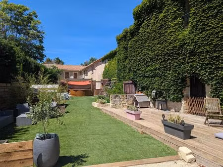 mas bâtisse a vendre sur lunel