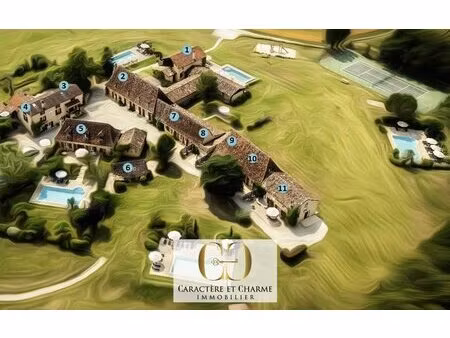 domaine touristique en dordogne: 11 gîtes - 5 piscines - tennis - 3 5 hectares