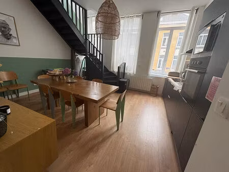 location appartement 4 pièces 62m² lille 59000