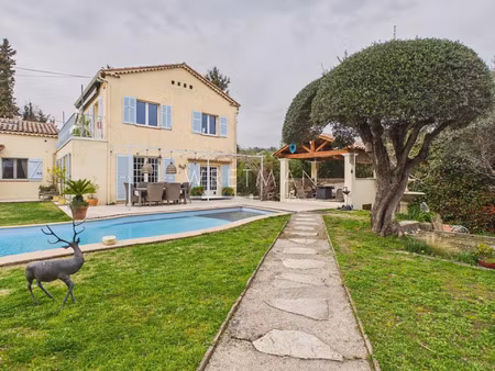 vente maison 146 m² le rouret (06650)
