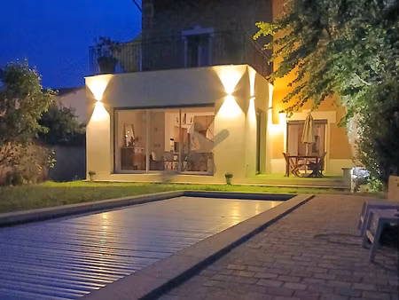 rare montluel centre villa 1930. 165m2 environ  jardin pisci