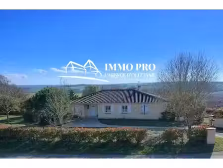 vente villa 5 pièces 138 m² à samatan (32130)  335 000 €