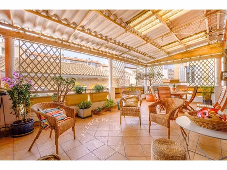 vente maison marseille 4eme (13004) - - surface privée