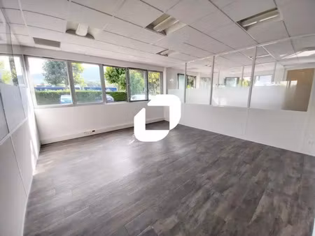 location bureau moirans 38430